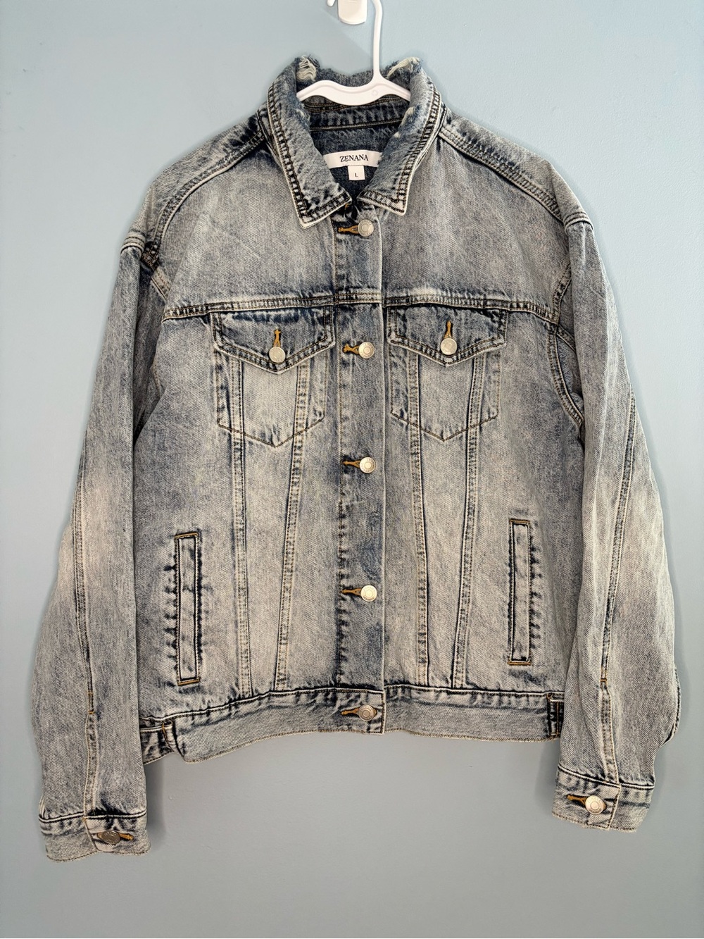 Zenana Distressed Denim Jacket Women's Size Large Acid Wash